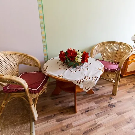 U Kaplicky 3* Mala Hrastice